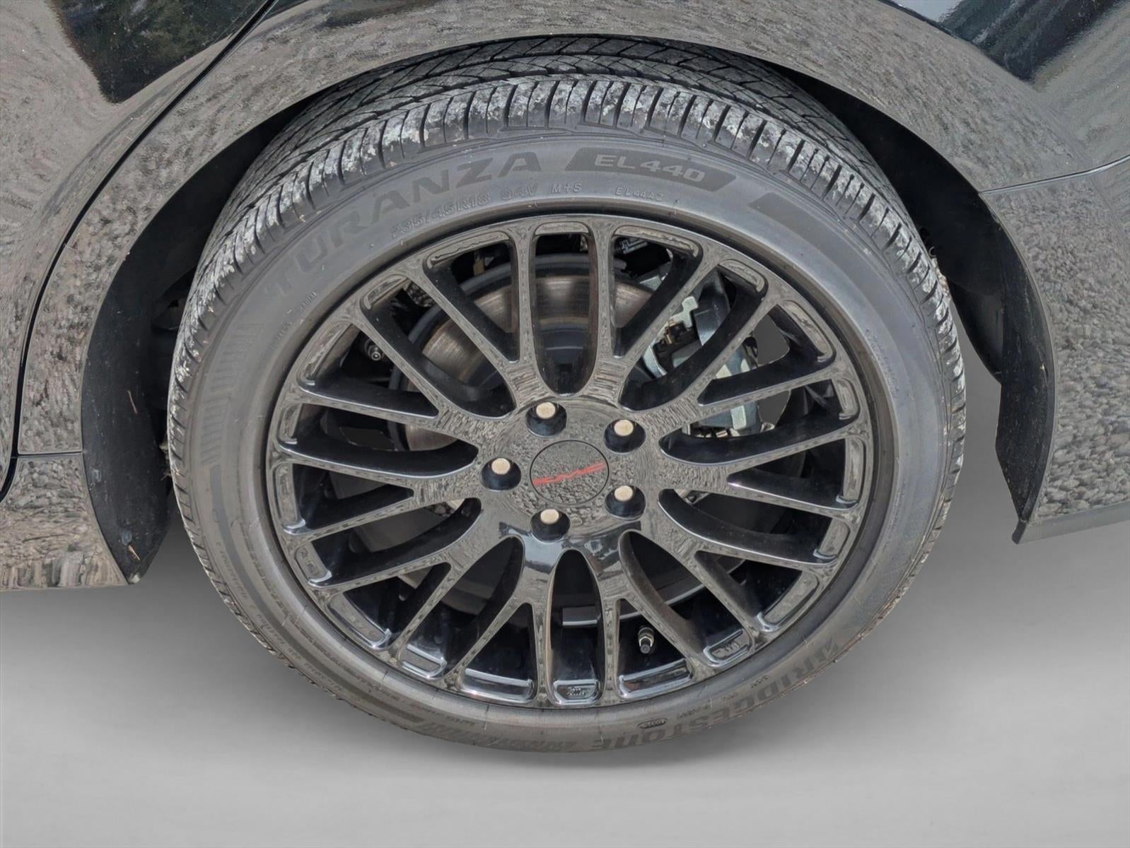 2025 Toyota Camry LE (SE)