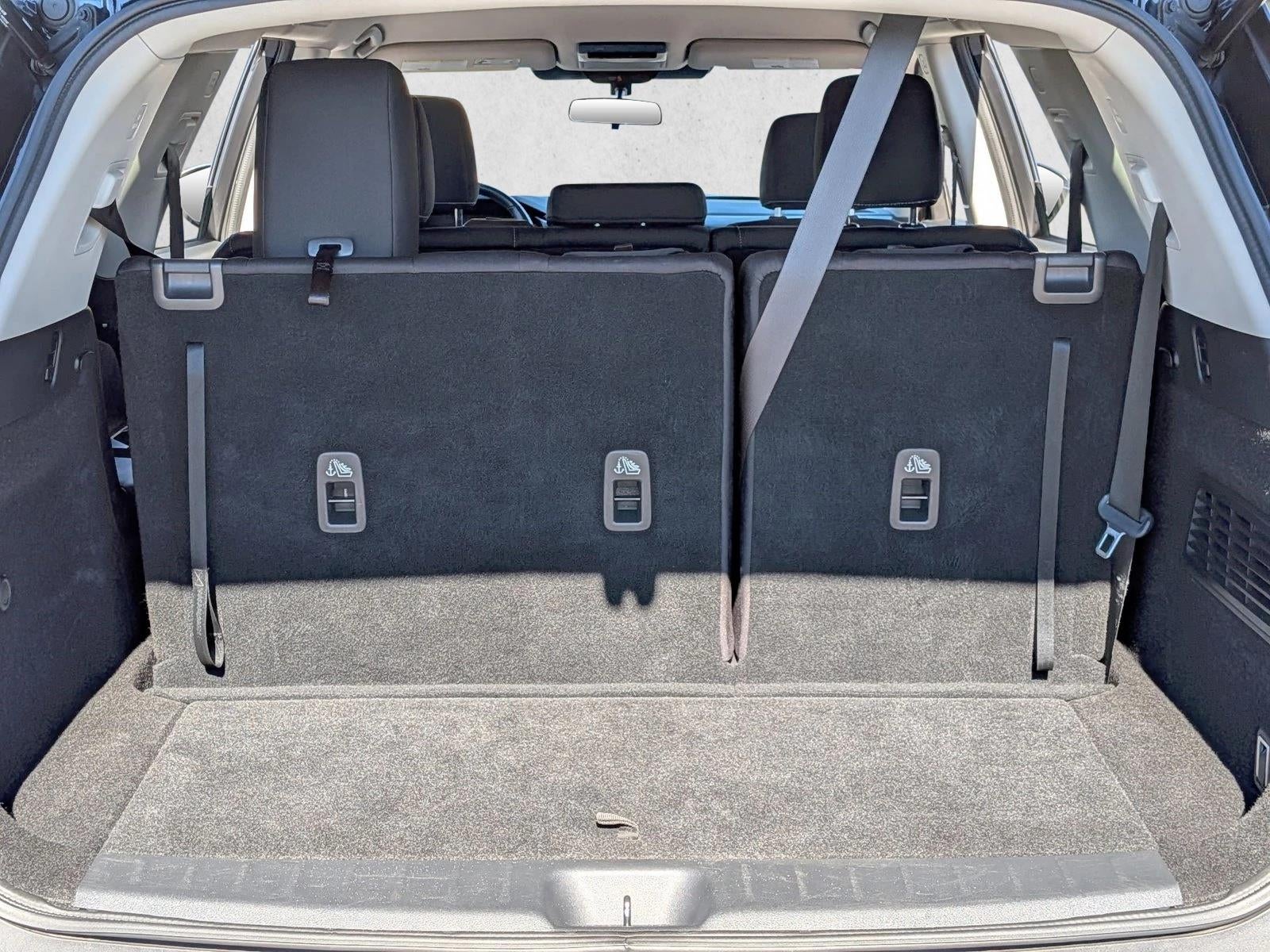 2022 Nissan Pathfinder SV 2WD