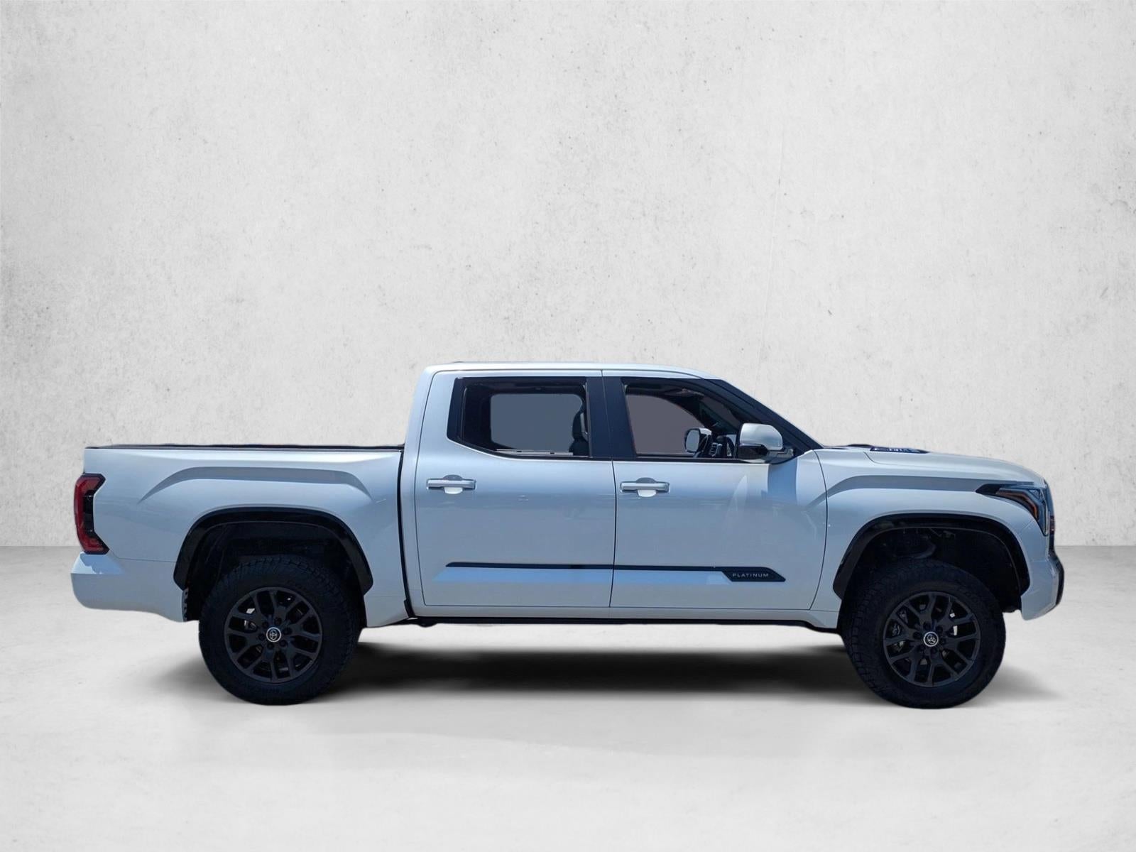2024 Toyota Tundra 4WD 4WD Platinum Hybrid CrewMax 5.5' Bed (Natl)