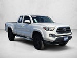 2017 Toyota Tacoma SR5 Access Cab 6' Bed V6 4x4 AT (SE)