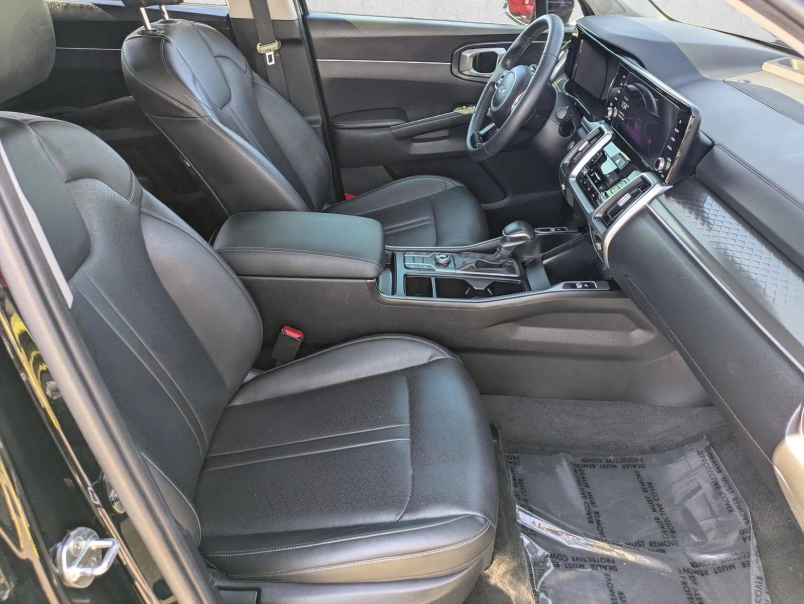 2022 Kia Sorento S FWD