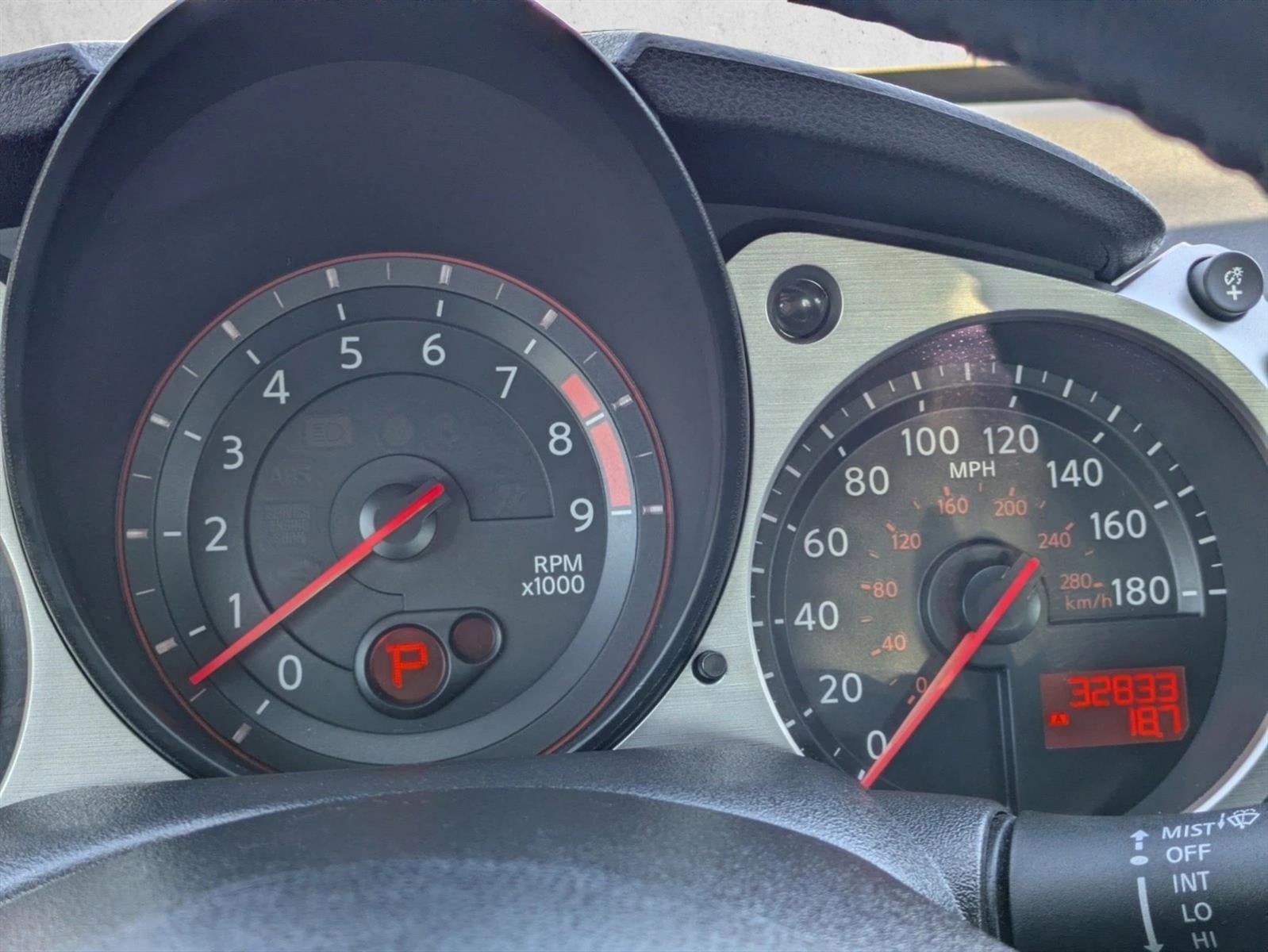 2010 Nissan 370Z 2dr Roadster Auto Touring