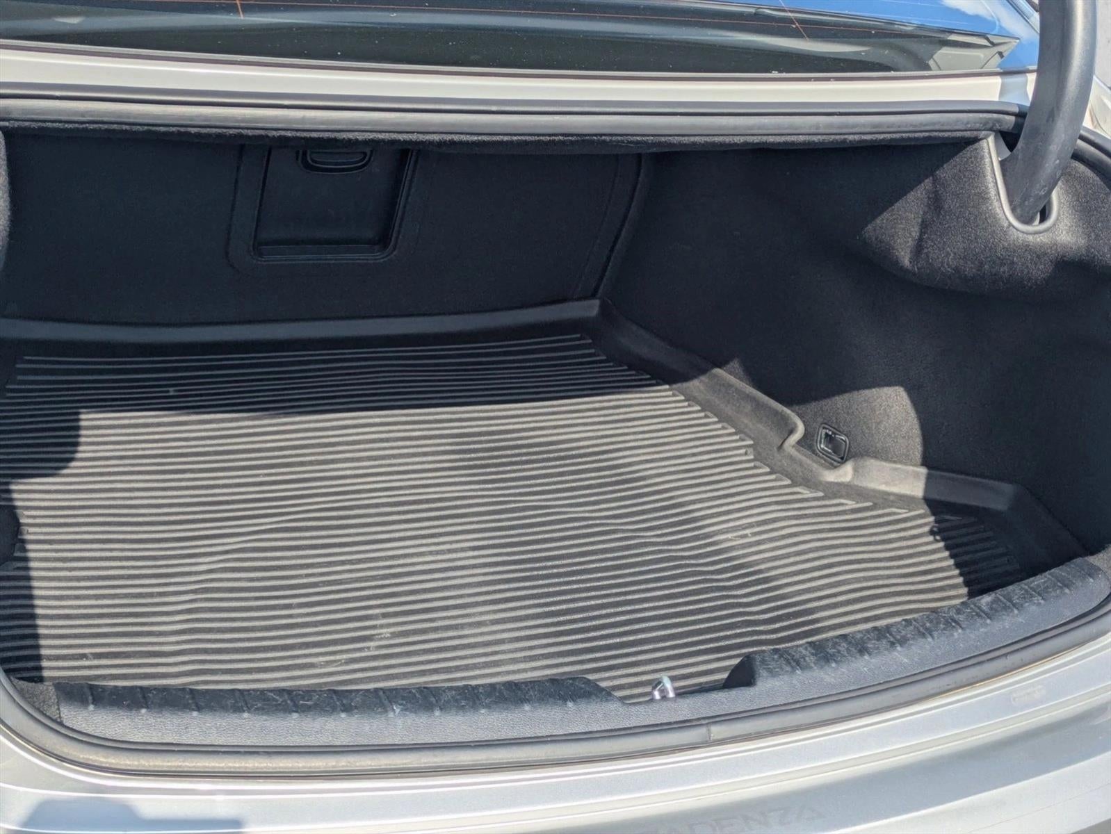 2017 Kia Cadenza Technology Sedan