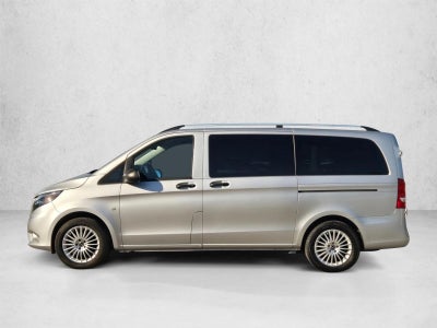 2021 Mercedes-Benz Metris Passenger Van Standard Roof 126" Wheelbase