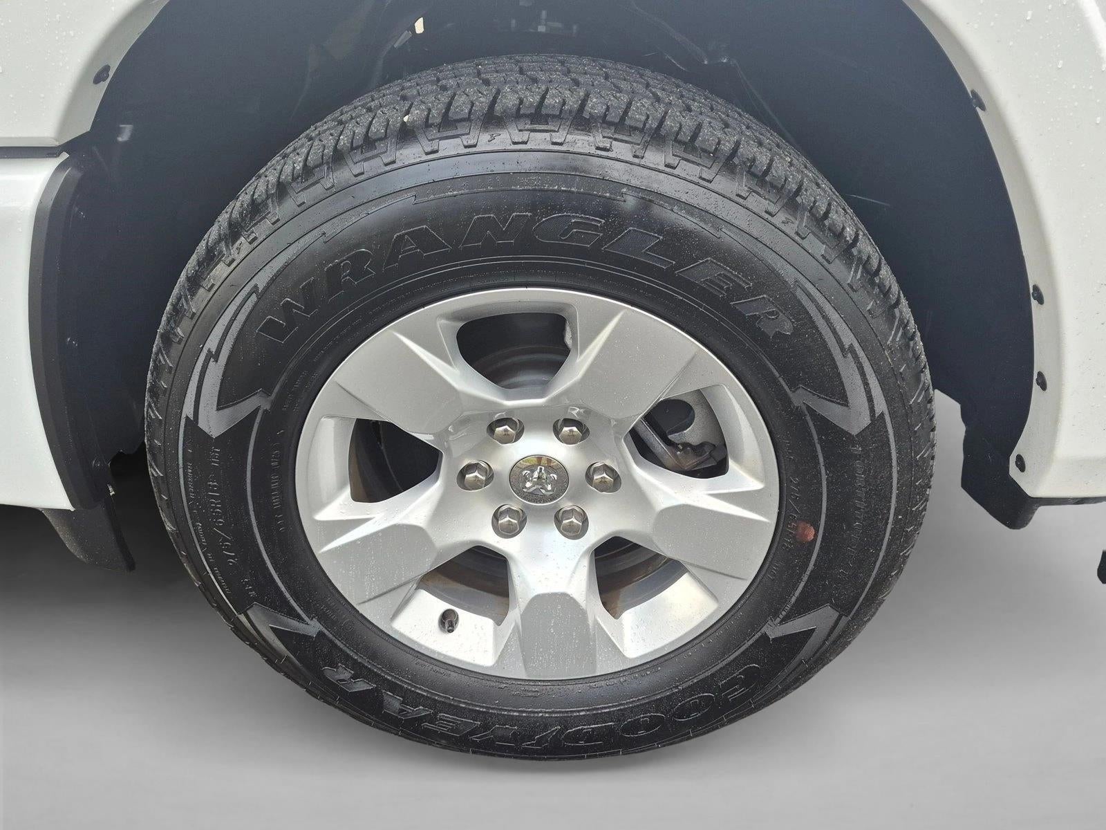 2025 RAM 1500 Big Horn 4x4 Crew Cab 5'7" Box
