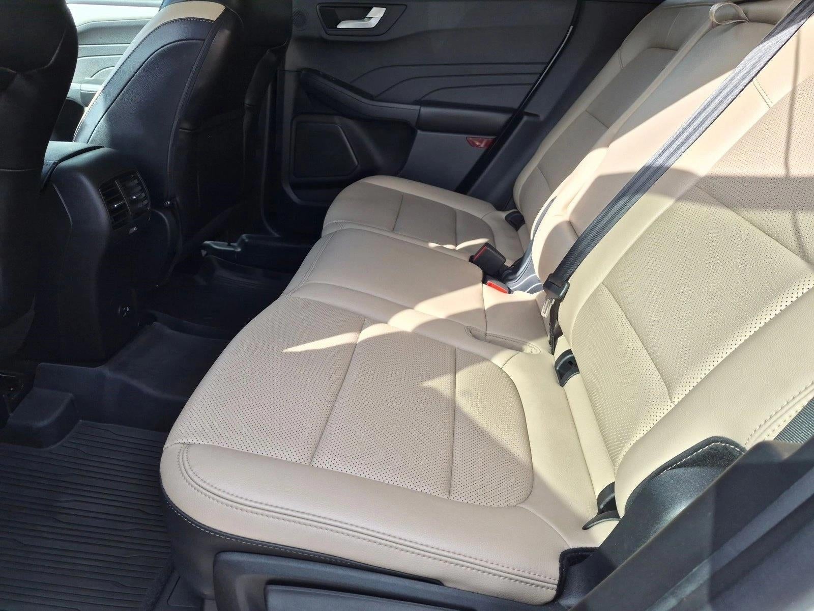 2021 Ford Escape SEL FWD