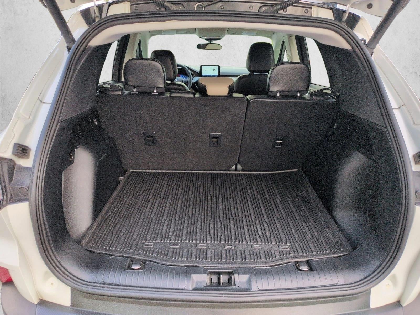 2021 Ford Escape SEL FWD