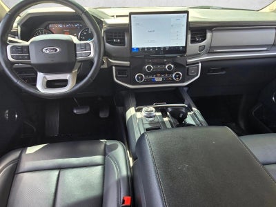 2024 Ford Expedition XLT 4x2