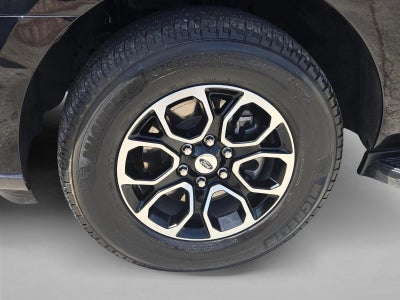 2024 Ford Expedition XLT 4x2