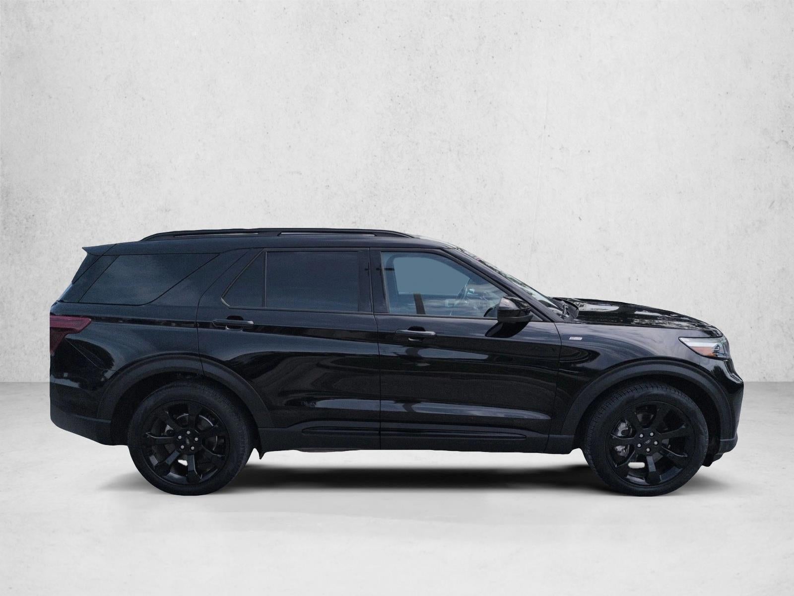 2023 Ford Explorer ST-Line RWD