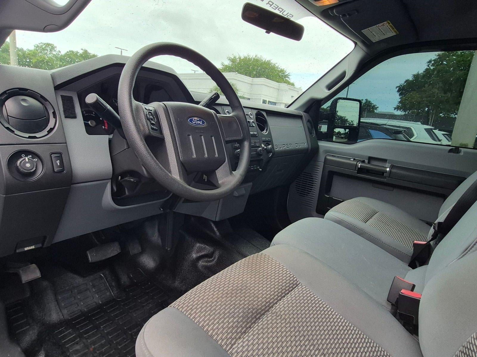 2012 Ford Super Duty F-350 DRW 4WD Crew Cab 8 Ft Box XL