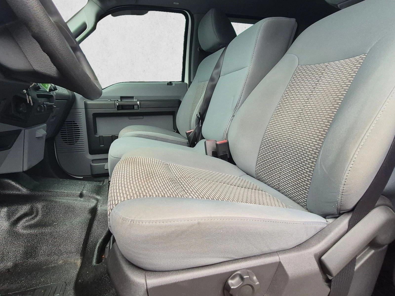 2012 Ford Super Duty F-350 DRW 4WD Crew Cab 8 Ft Box XL