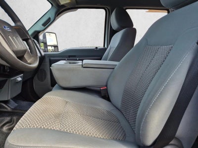 2012 Ford Super Duty F-350 DRW 4WD Crew Cab 8 Ft Box XL