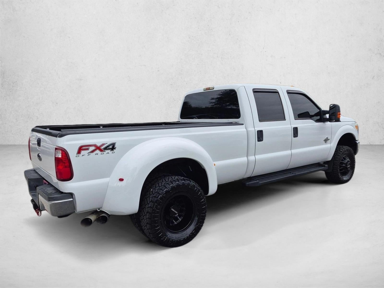 2012 Ford Super Duty F-350 DRW 4WD Crew Cab 8 Ft Box XL