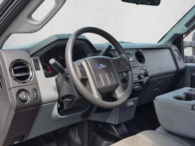 2012 Ford Super Duty F-350 DRW 4WD Crew Cab 8 Ft Box XL