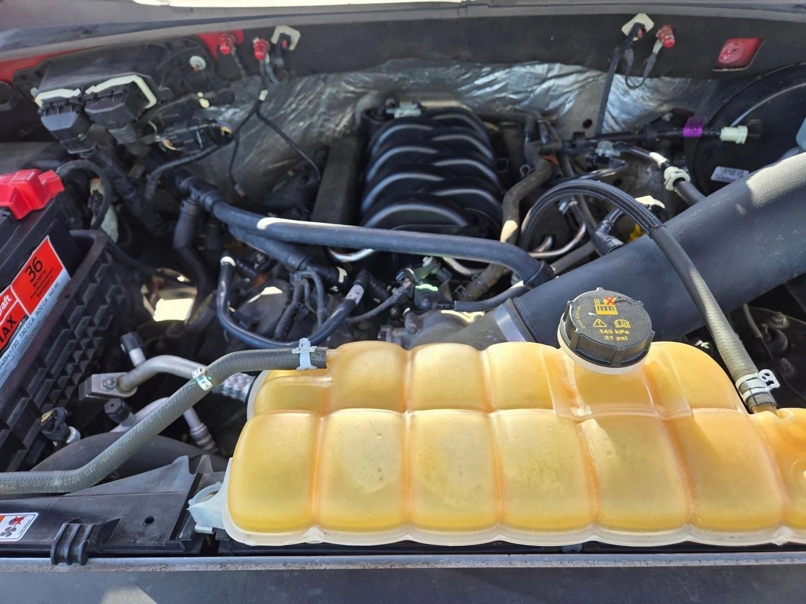 2015 Ford F-150 2WD SuperCrew 5-1/2 Ft Box Lariat