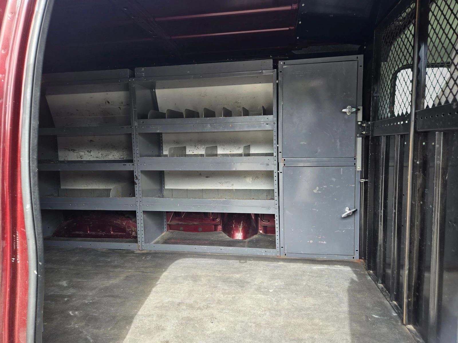 2010 Ford Econoline Cargo Van E-150 Commercial