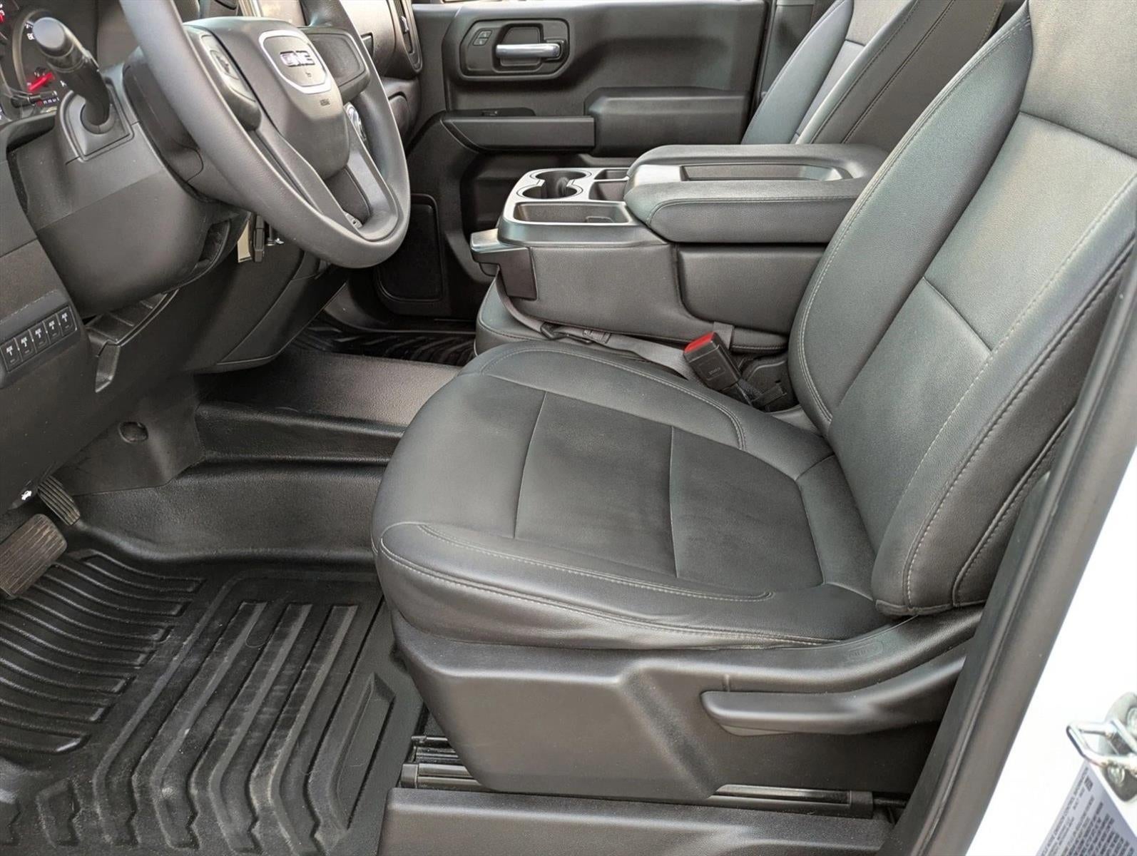 2022 GMC Sierra 3500HD Double Cab Long Box 4-Wheel Drive Pro