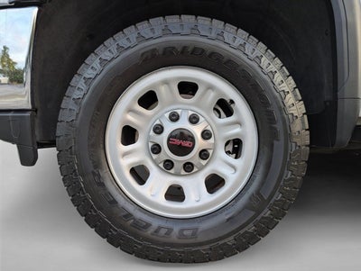 2022 GMC Sierra 3500HD Double Cab Long Box 4-Wheel Drive Pro