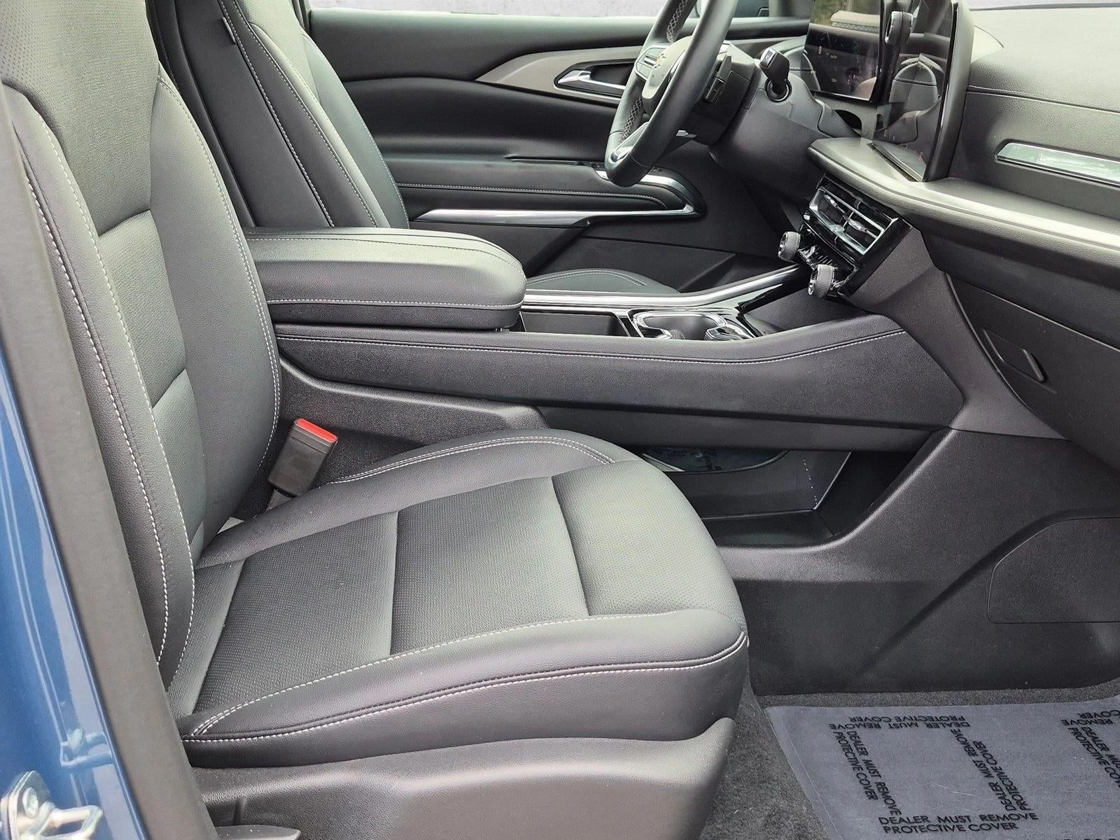 2025 Chevrolet Traverse LT w/1LT