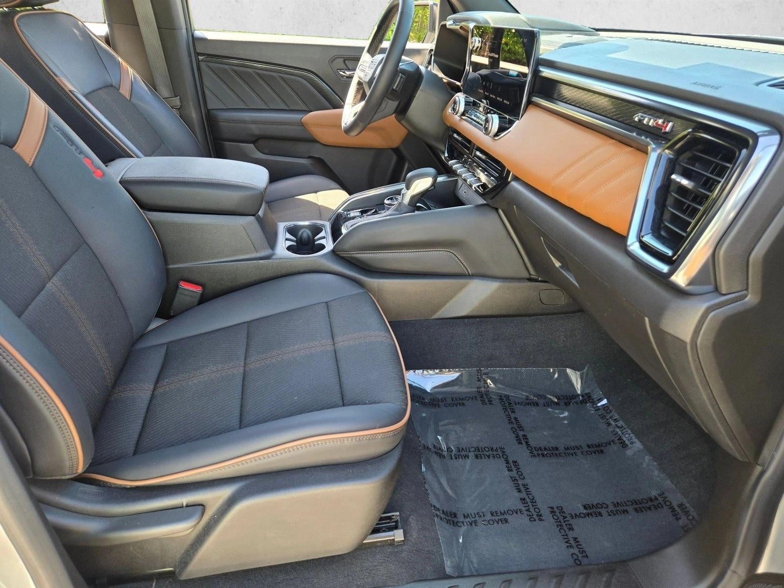 2024 GMC Canyon Crew Cab Short Box 4-Wheel Drive AT4