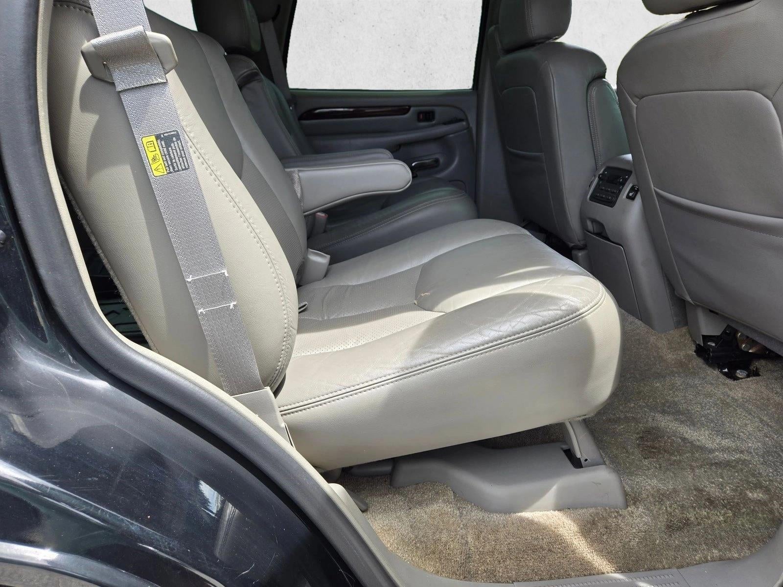 2003 Cadillac Escalade Base