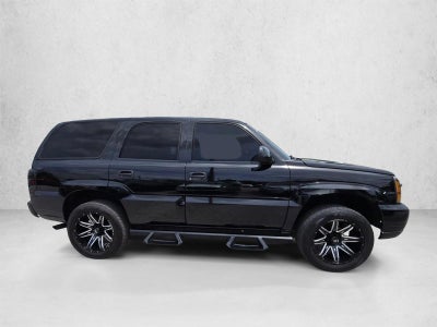 2003 Cadillac Escalade Base