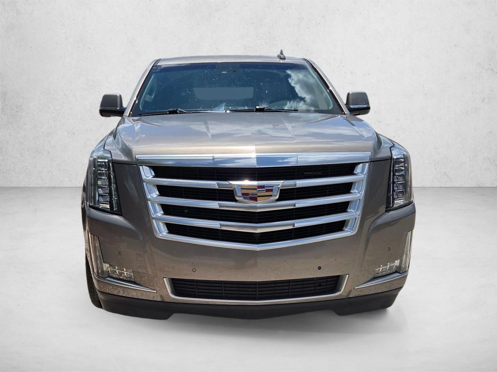 2017 Cadillac Escalade ESV 4WD Luxury
