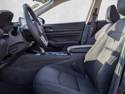 2024 Nissan Altima 2.5 SV Sedan