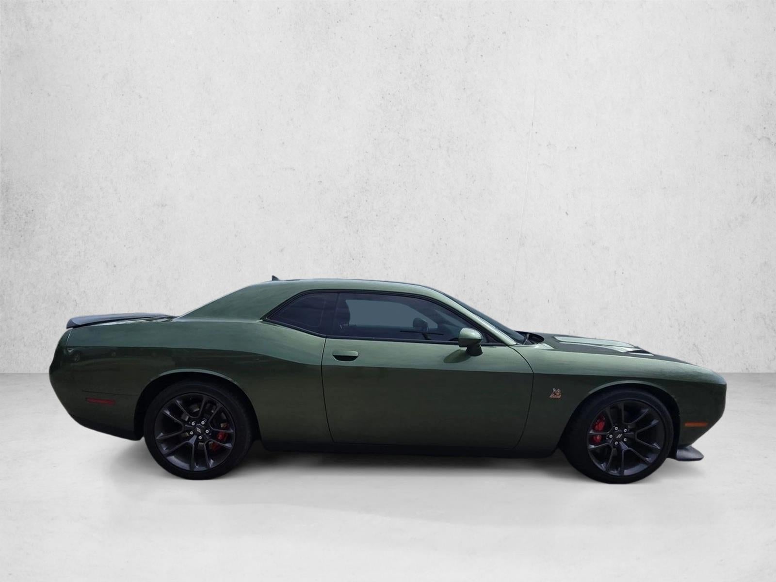 2022 Dodge Challenger R/T Scat Pack RWD