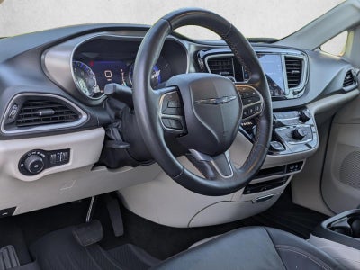 2020 Chrysler Pacifica Touring L Plus FWD