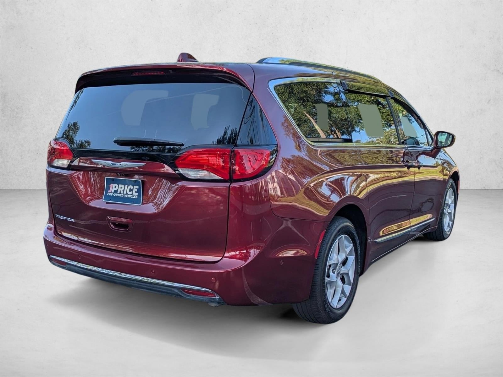 2020 Chrysler Pacifica Touring L Plus FWD
