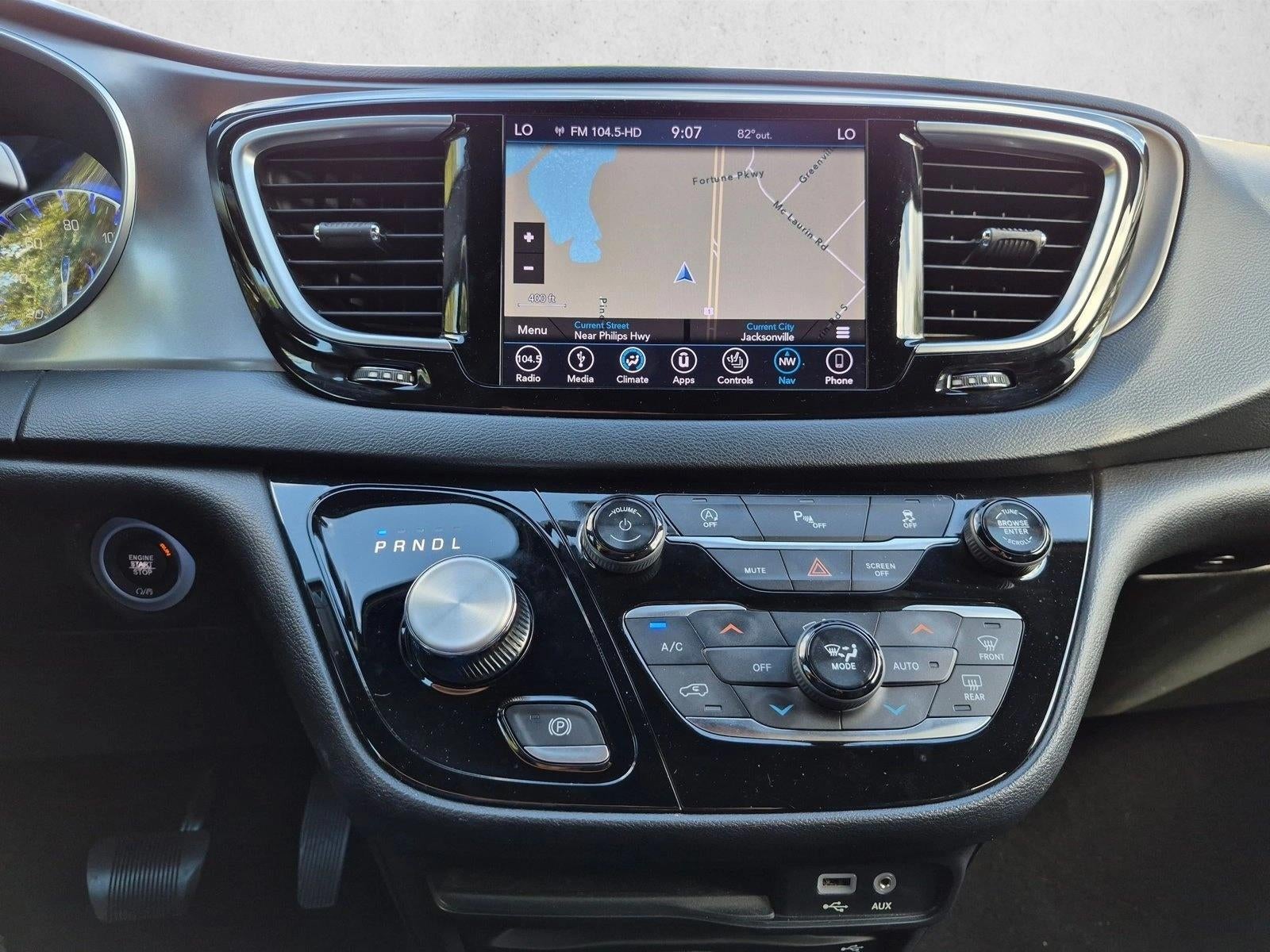 2018 Chrysler Pacifica Touring L Plus FWD