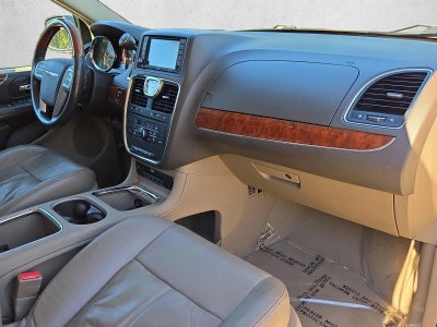 2013 Chrysler Town & Country 4dr Wgn Limited