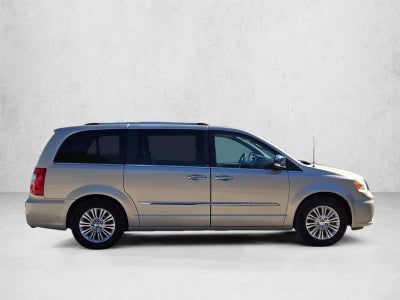 2013 Chrysler Town & Country 4dr Wgn Limited