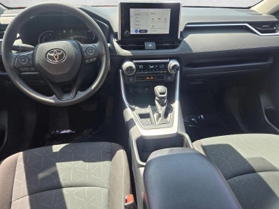 2024 Toyota RAV4 XLE FWD (Natl)