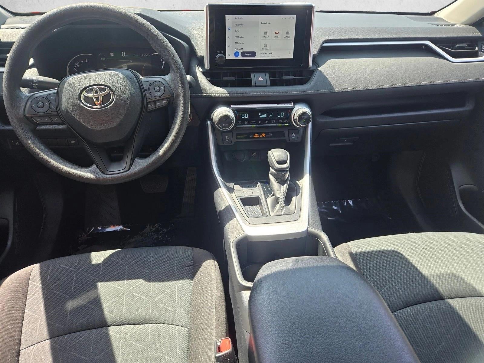 2024 Toyota RAV4 XLE FWD (Natl)