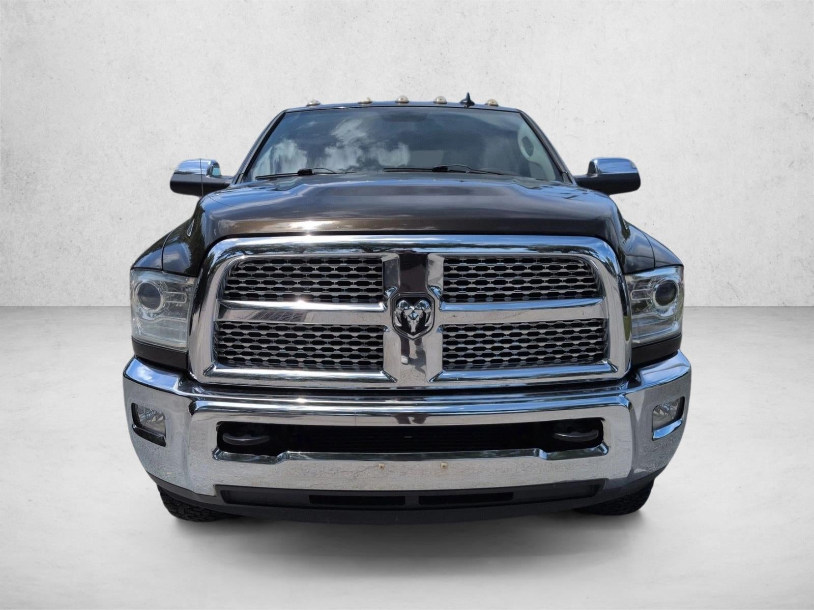2014 RAM 3500 4WD Crew Cab 6.3 Ft Box Laramie