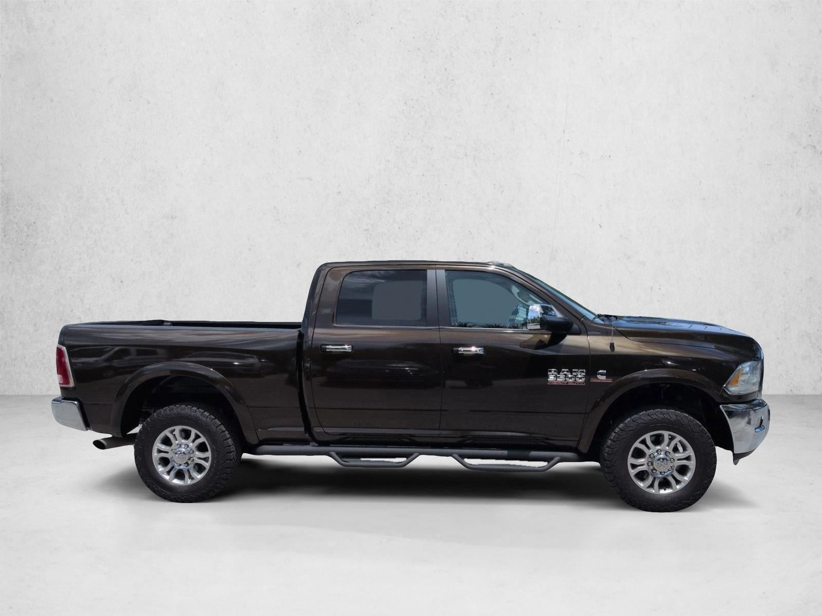 2014 RAM 3500 4WD Crew Cab 6.3 Ft Box Laramie