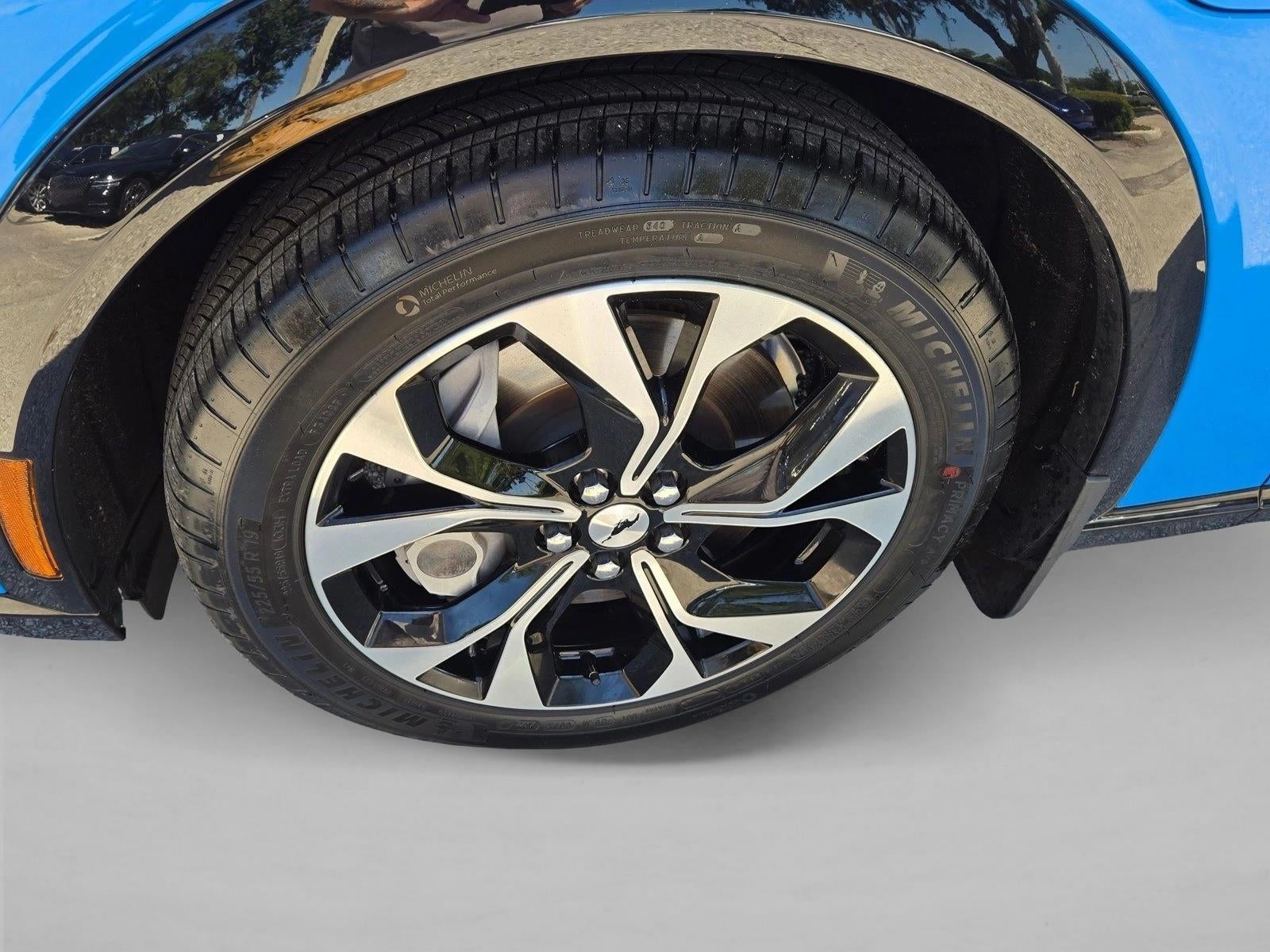 2022 Ford Mustang Mach-E Premium RWD