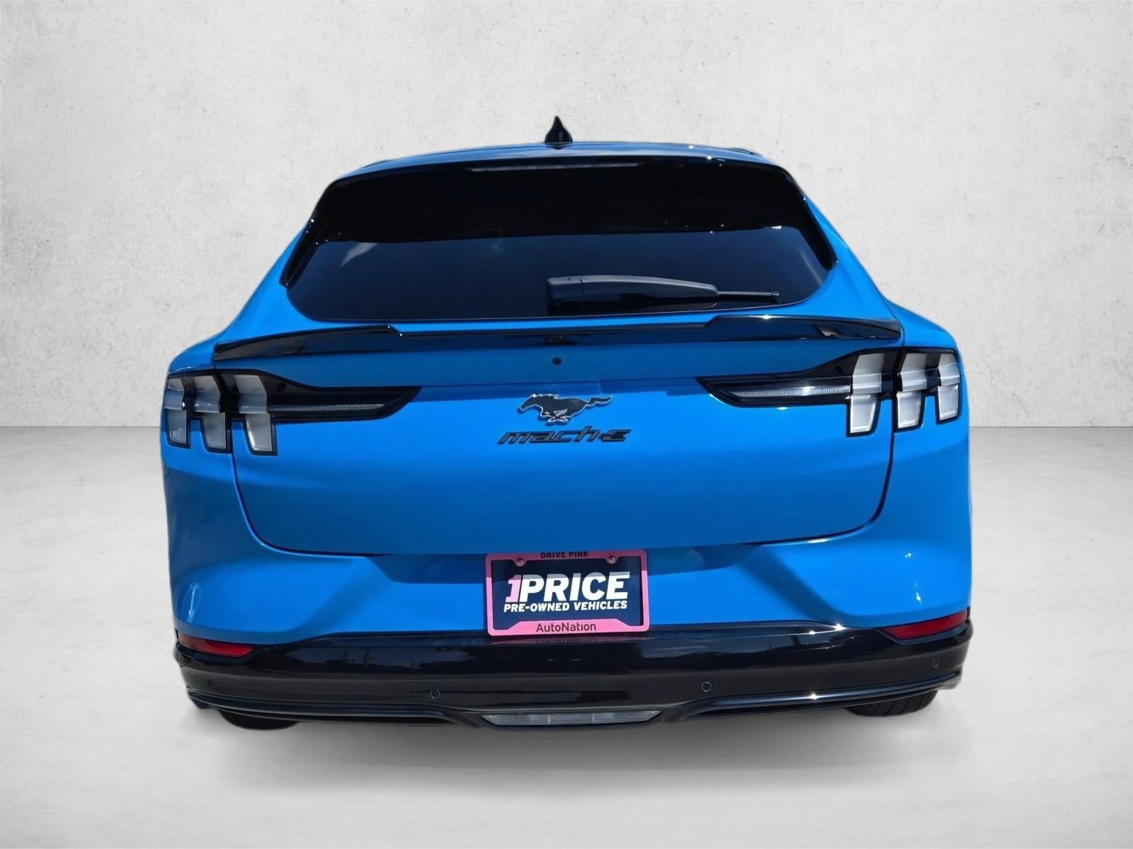 2022 Ford Mustang Mach-E Premium RWD