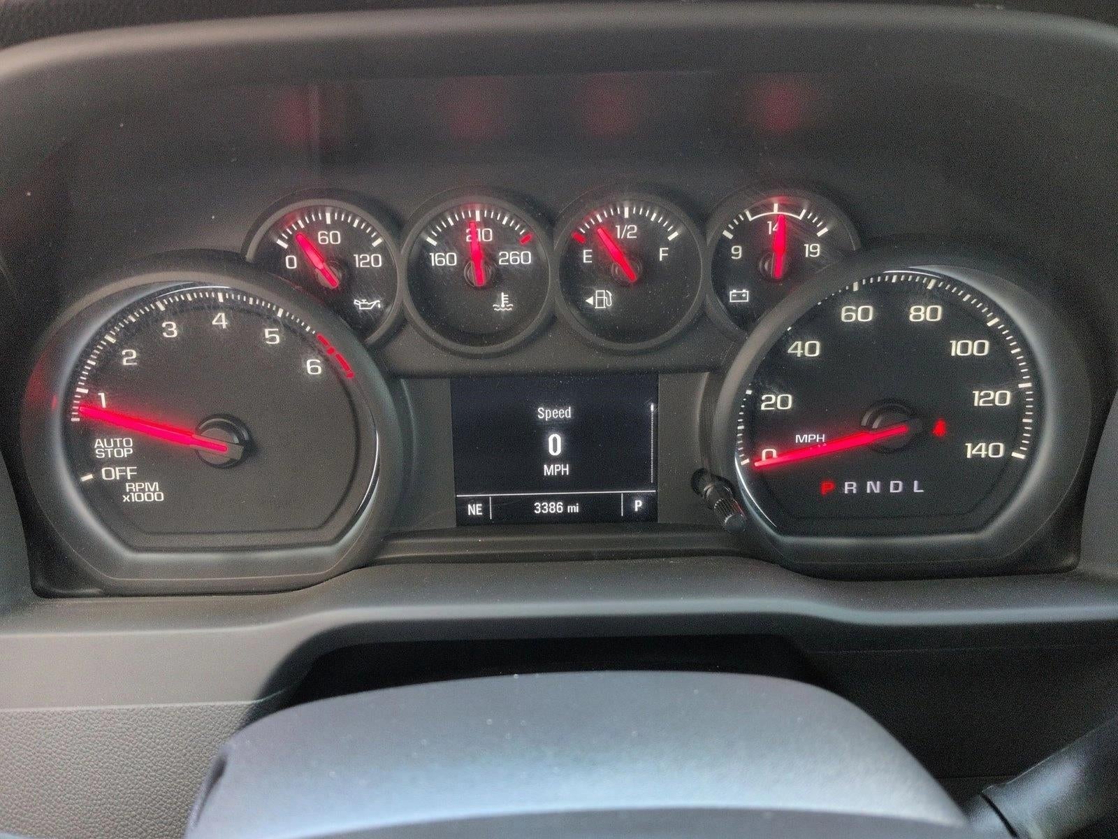 2022 Chevrolet Silverado 1500 Crew Cab Short Box 2-Wheel Drive Custom