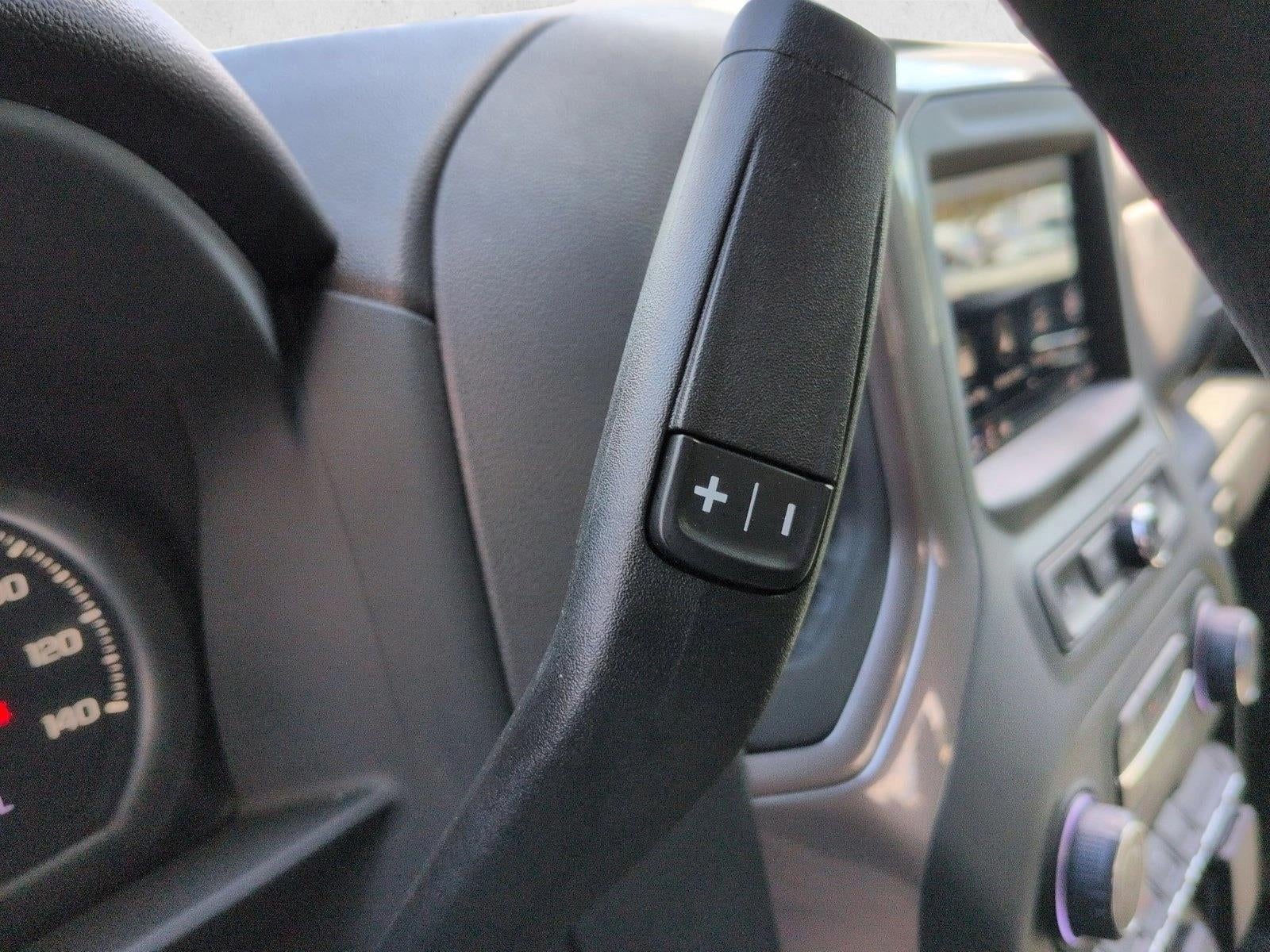 2022 Chevrolet Silverado 1500 Crew Cab Short Box 2-Wheel Drive Custom