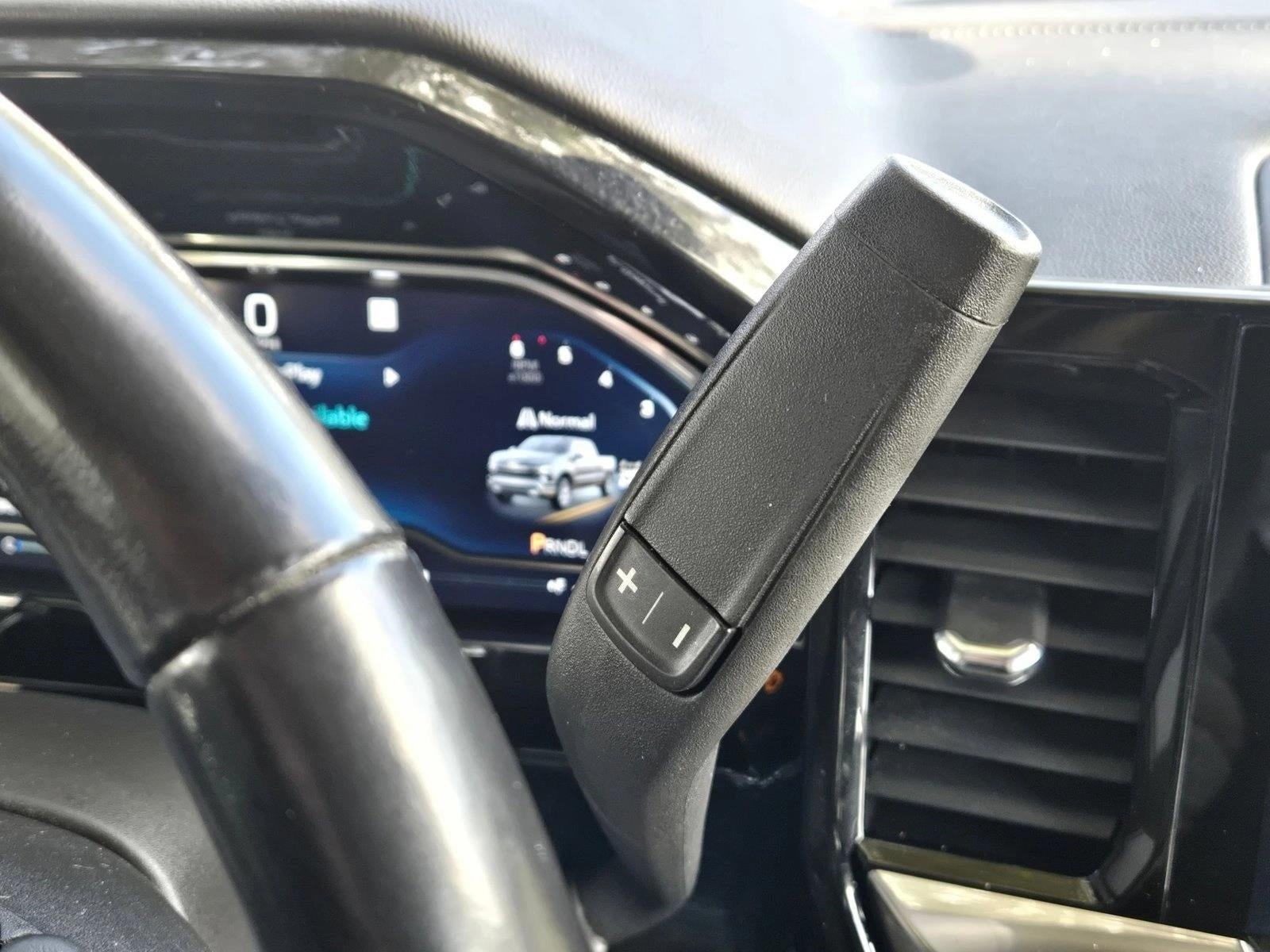 2022 Chevrolet Silverado 1500 Crew Cab Short Box 4-Wheel Drive LT 1LT