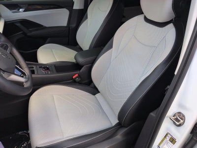 2025 Volkswagen Tiguan 2.0T SE 4MOTION