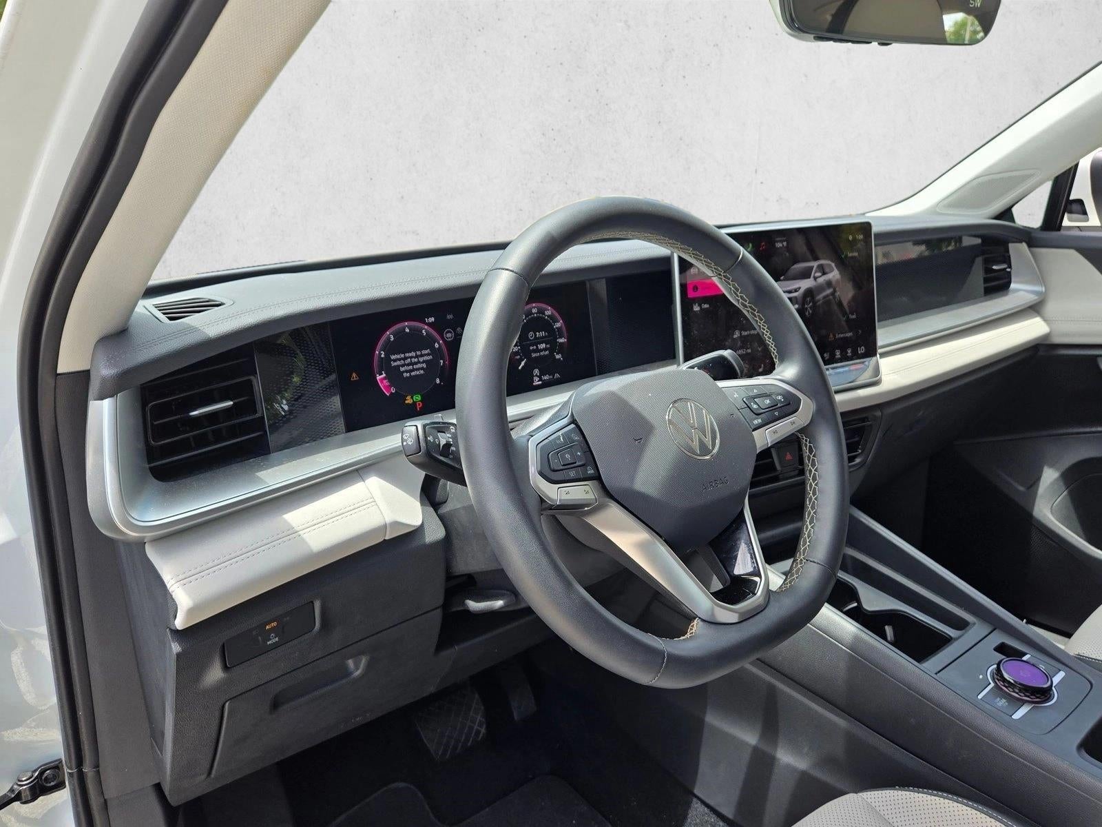 2025 Volkswagen Tiguan 2.0T SE 4MOTION