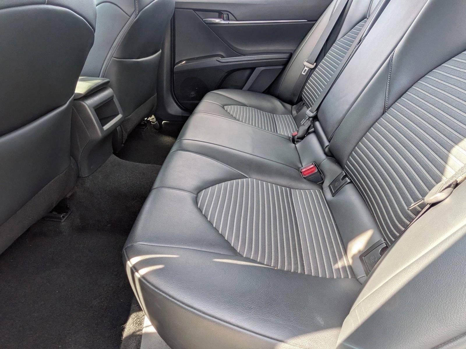 2023 Toyota Camry SE Auto (SE)