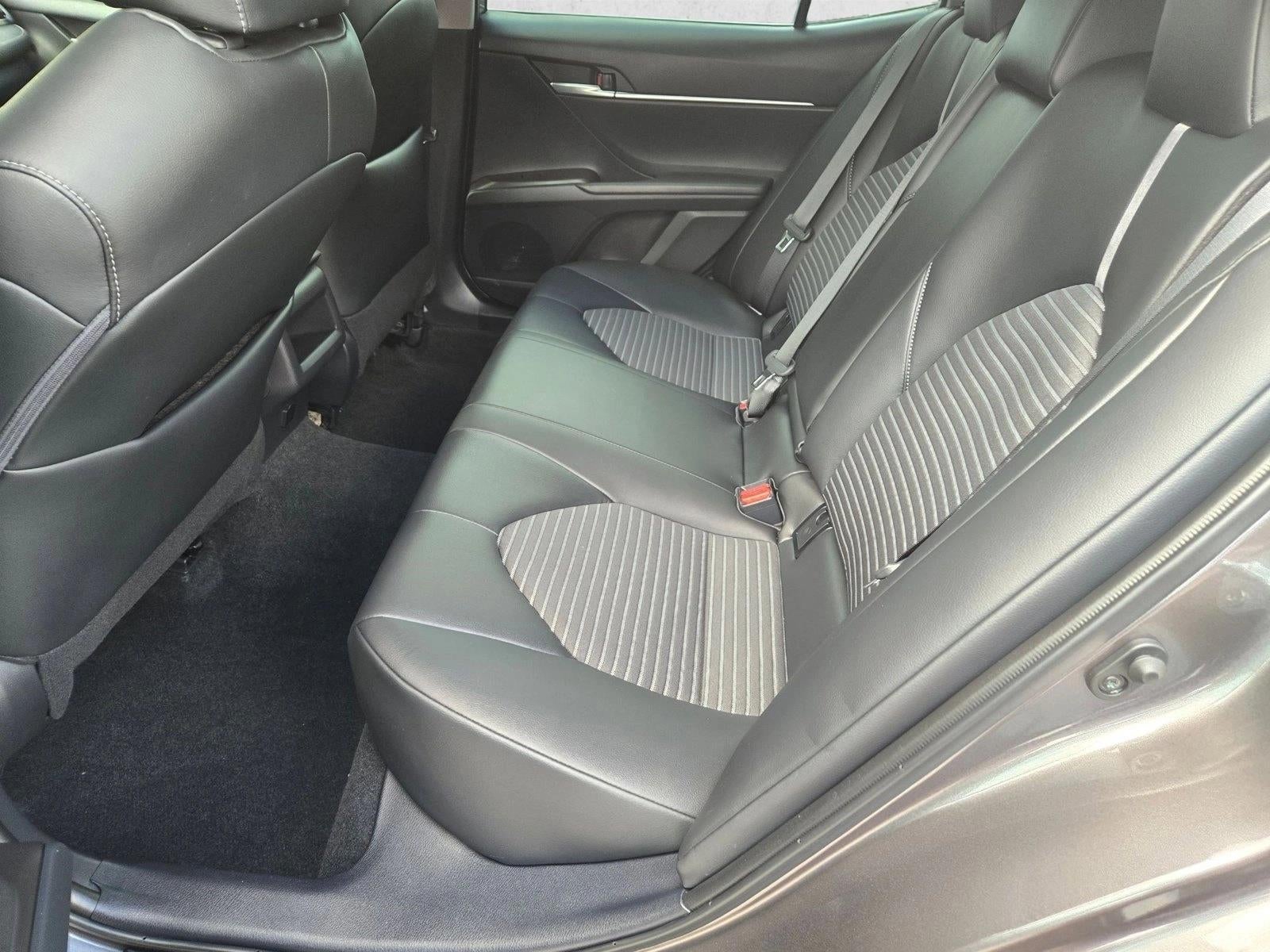 2023 Toyota Camry SE Auto (SE)