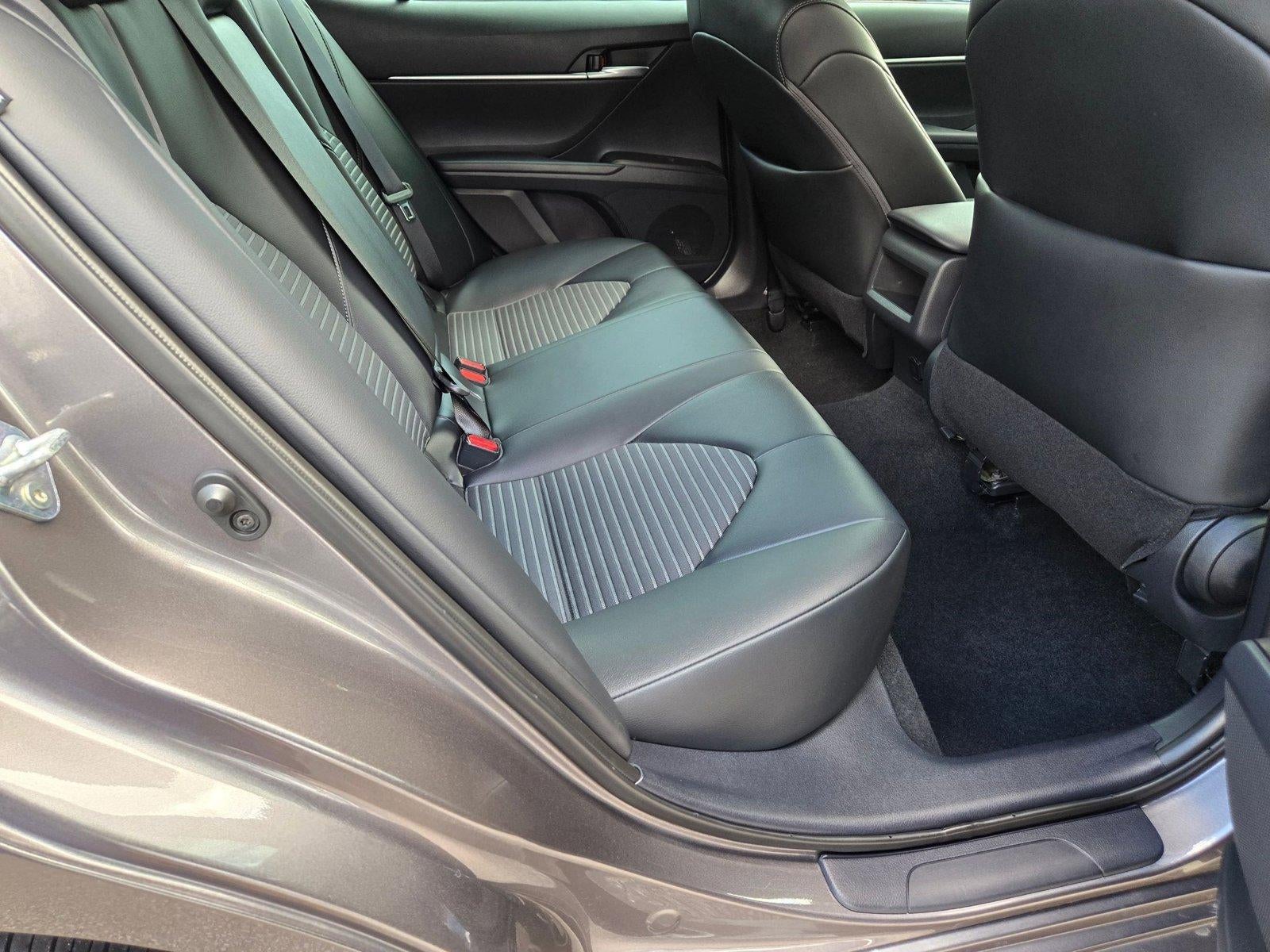 2023 Toyota Camry SE Auto (SE)