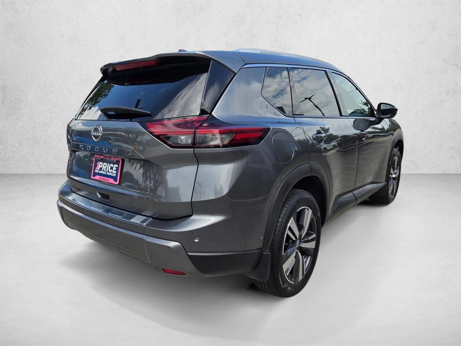 2025 Nissan Rogue FWD SL